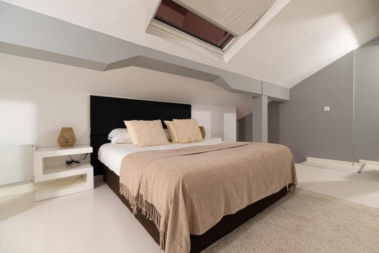 Elegante Atico Duplex Apartment Vigo Bagian luar foto
